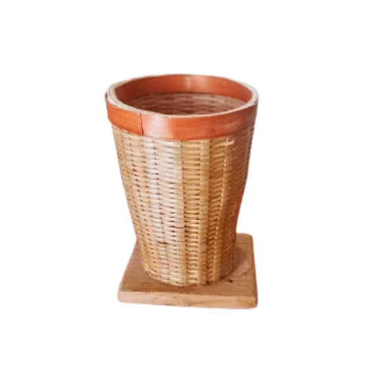 Handcrafted Ringal Pen Stand